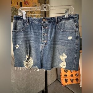 Denim skirt